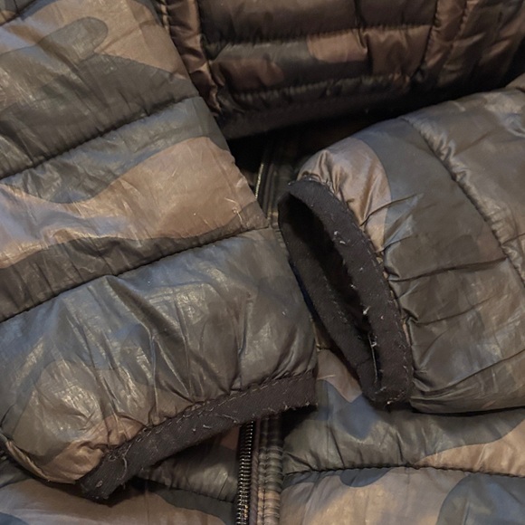 UR Black & Brown Puffer Jacket - size 4T - Picture 12 of 12